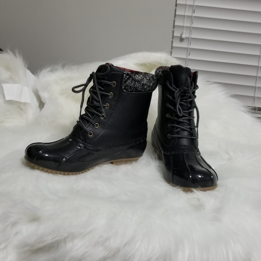 Duck Boots